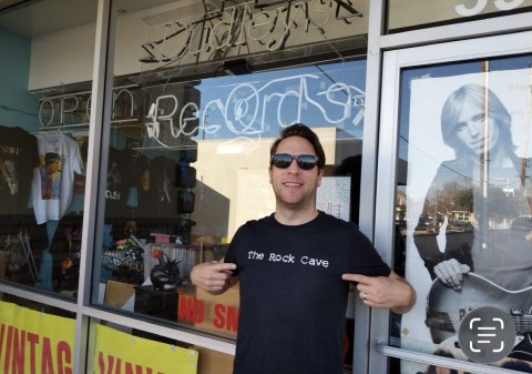 Fan photo by Mark Pierce