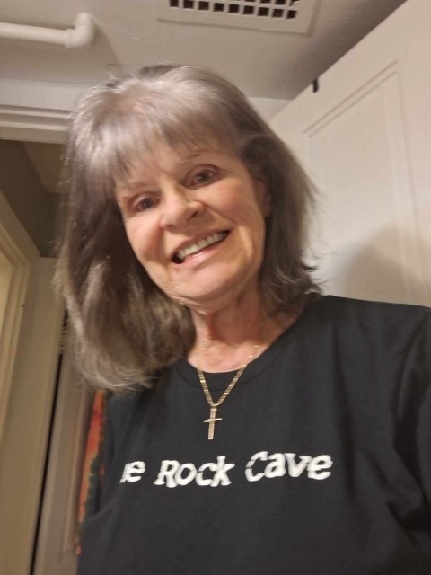 Fan photo by Mark Pierce